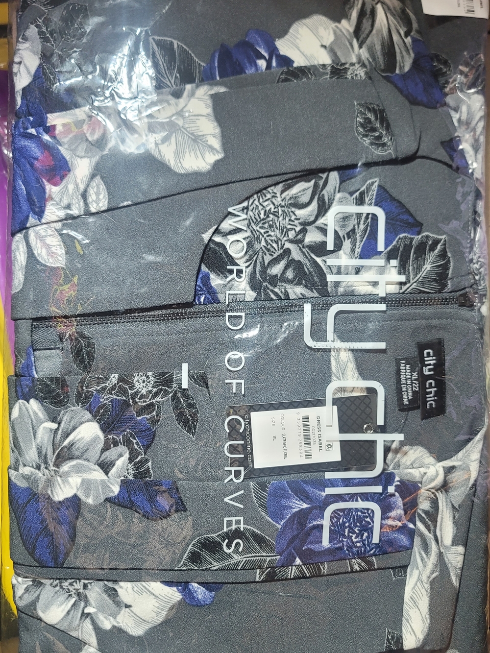 City Chic - Slate Midi Dress with Blue Flowers NWT - Picture 3 of 3